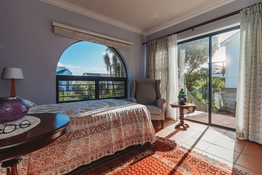 3 Bedroom Property for Sale in Herolds Bay Western Cape